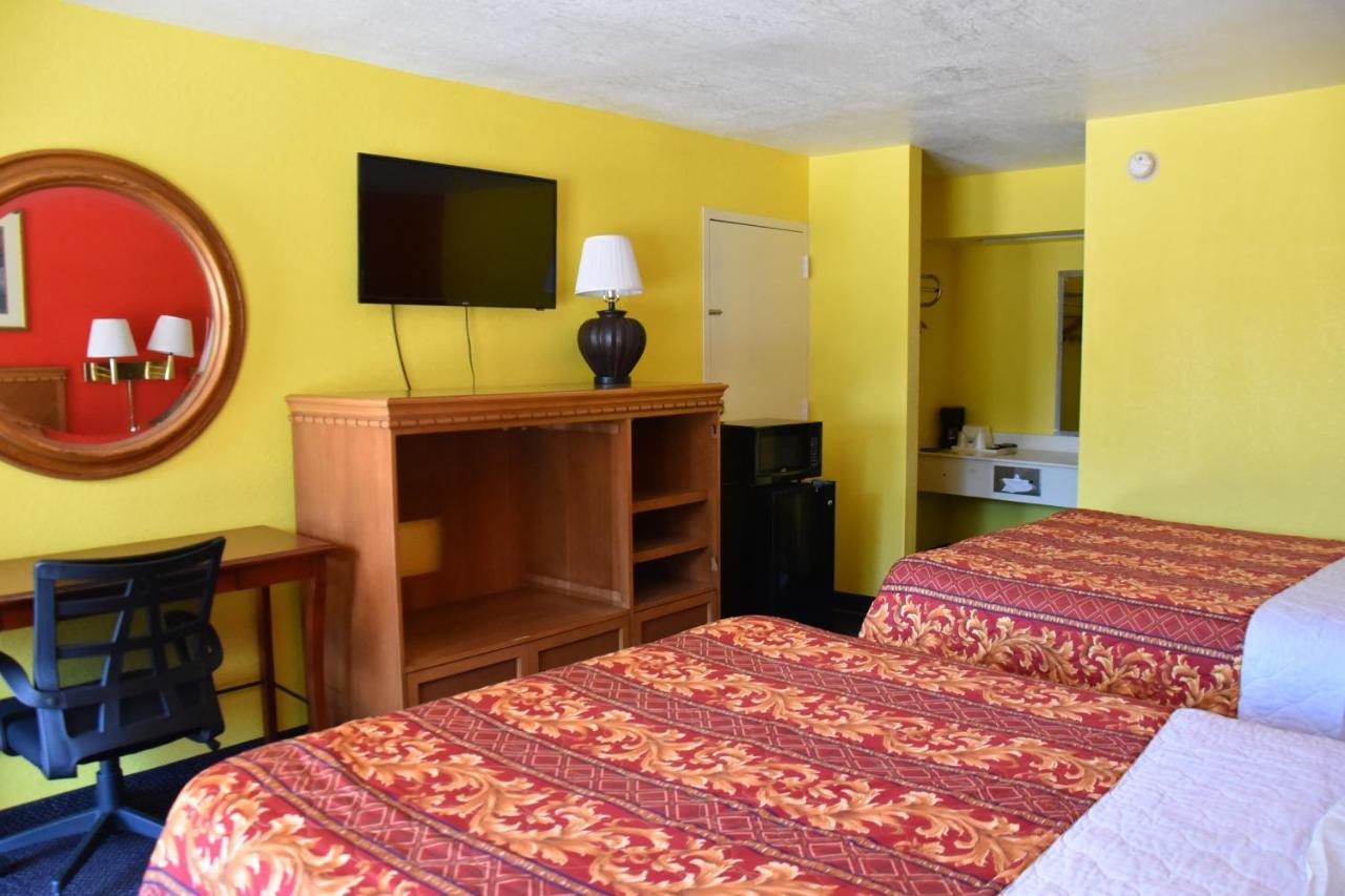 Homeplace Inn Jacksonville ภายนอก รูปภาพ