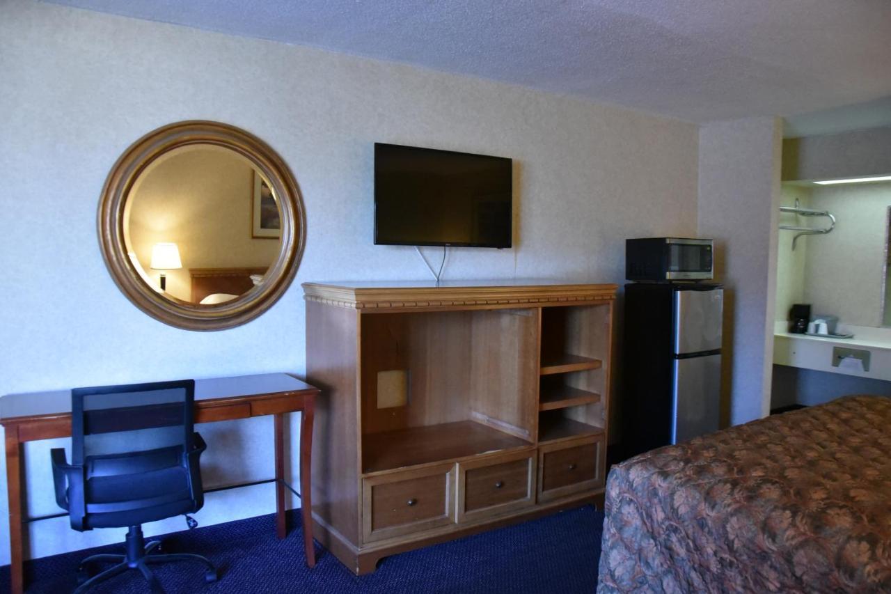Homeplace Inn Jacksonville ภายนอก รูปภาพ
